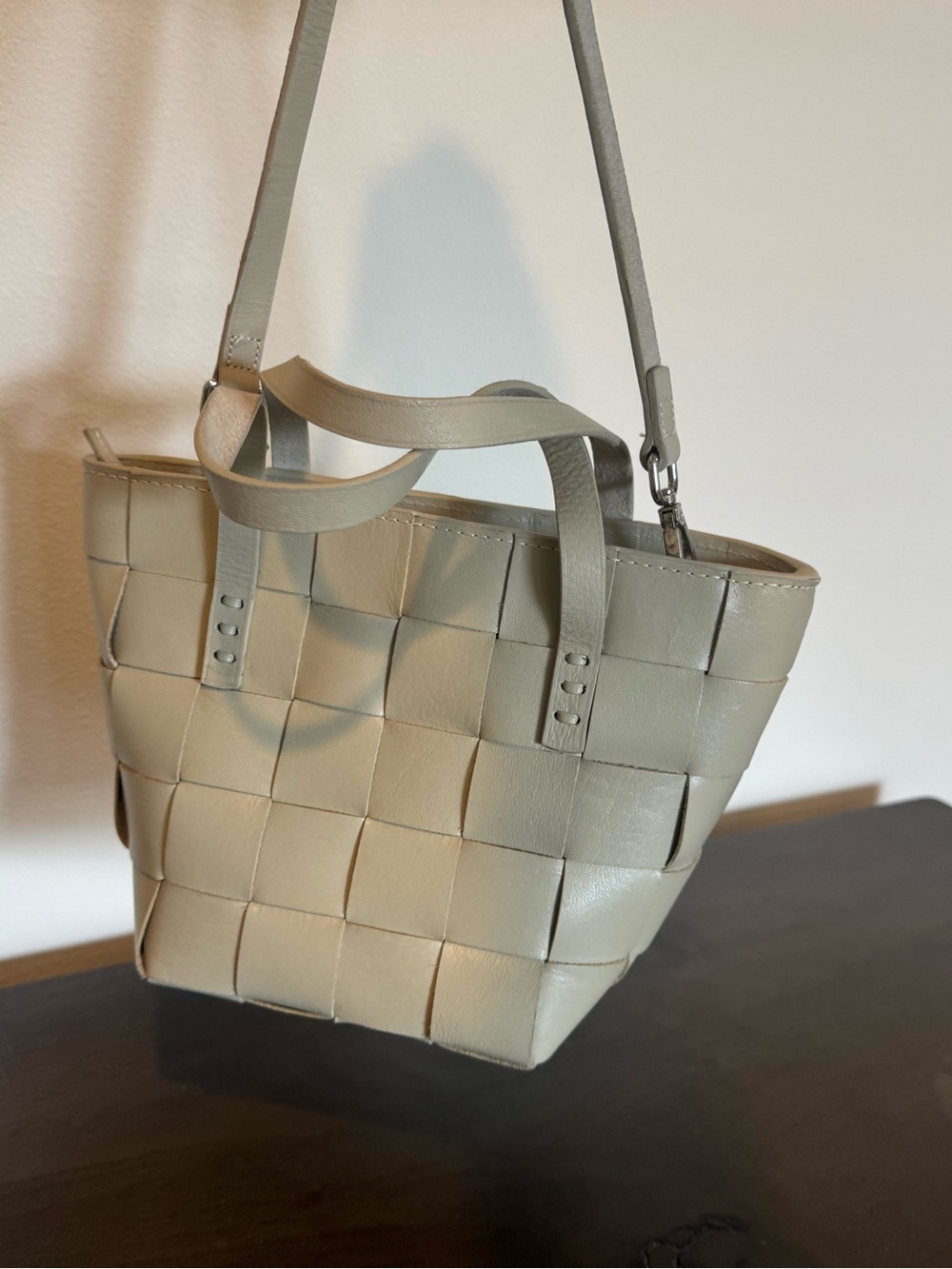 Dragon Diffusion Woven Pearl Mini Japan Tote - Picture 11 of 16
